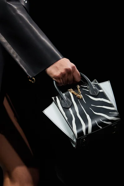 Look 207